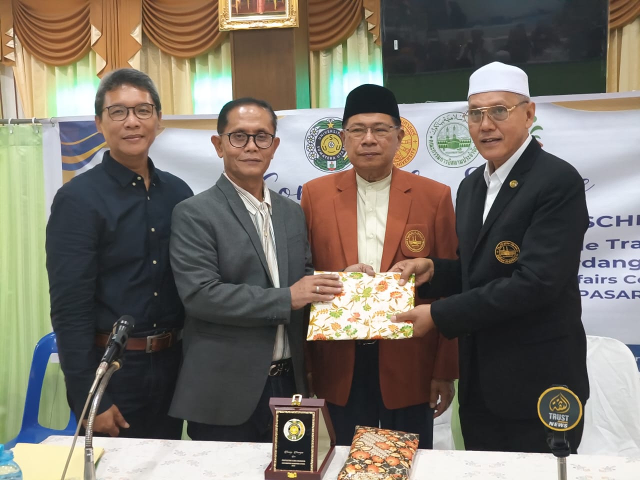 Pengabdian Masyarakat Skema Kemitraan Internasional FIB USU di Bangkok, Thailand